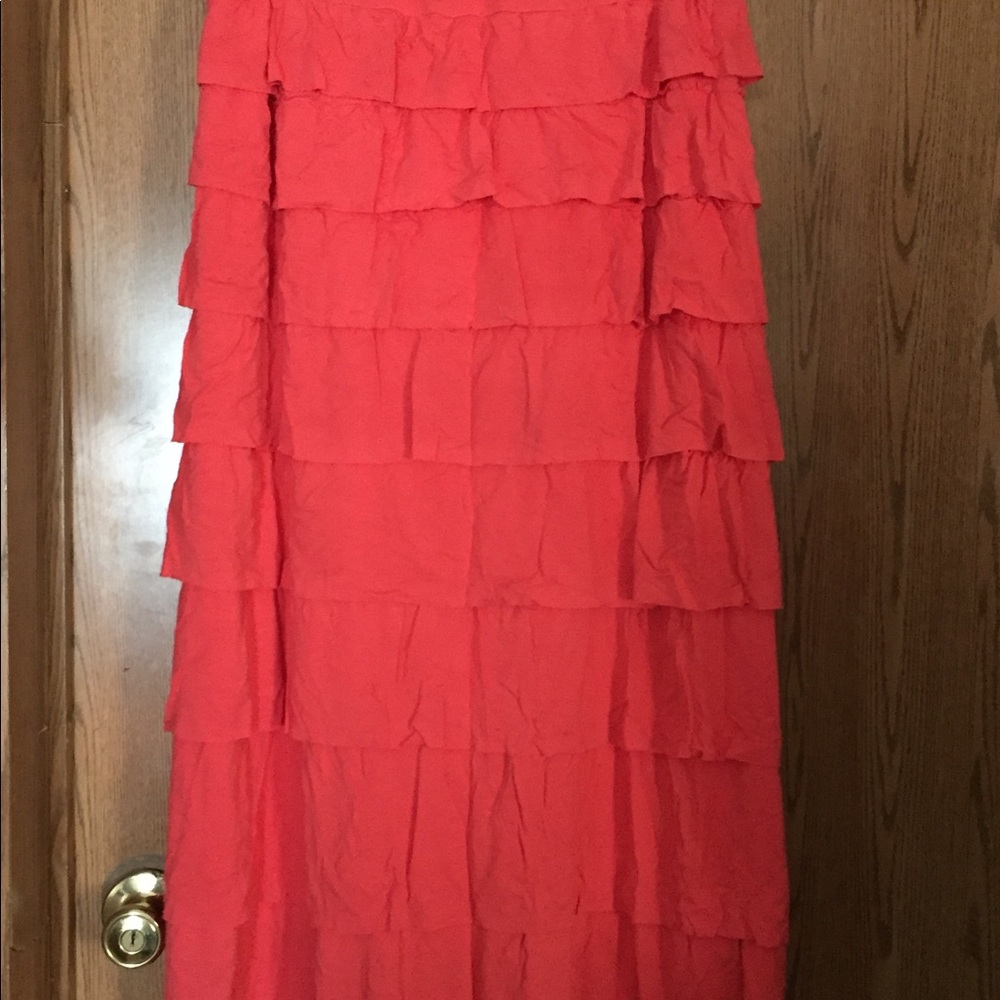 Ruffed skirt